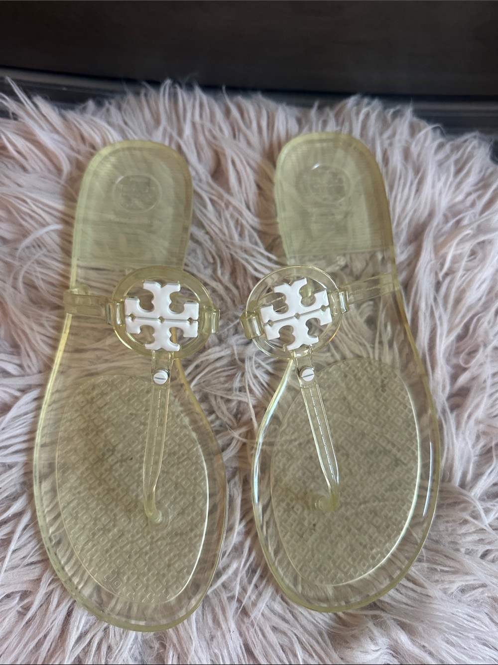 Tory Burch Yellow Clear Jelly Logo Thong Sandals - Women